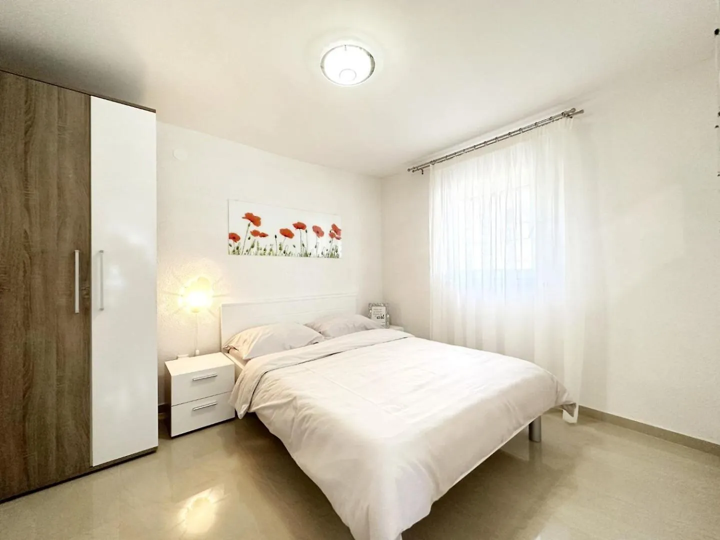 Apartments Jora - Family Friendly With Parking Space Nin 0*,  Κροατία