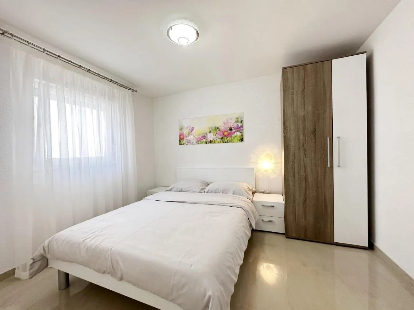 Apartments Jora - Family Friendly With Parking Space Nin Κροατία